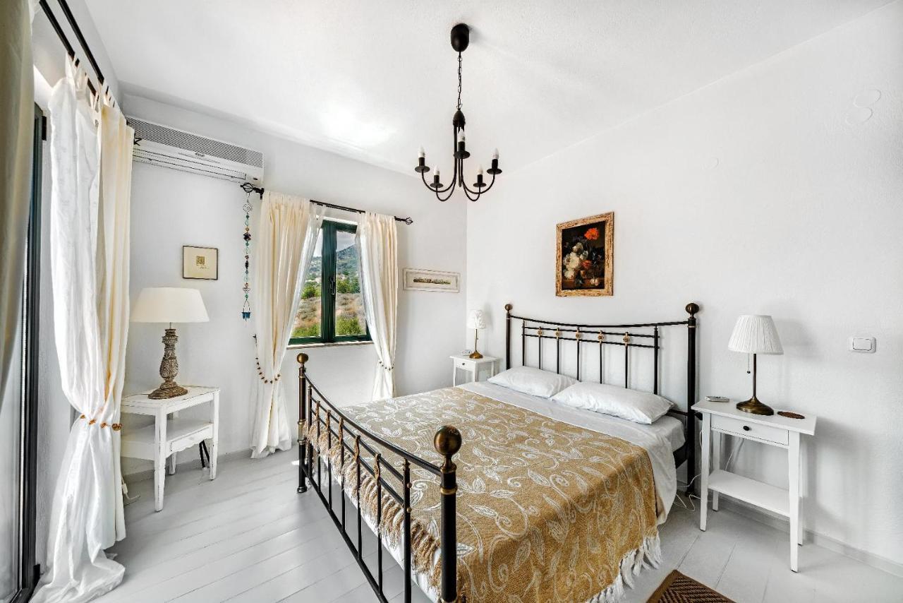 Villa Artemis Elounda Esterno foto
